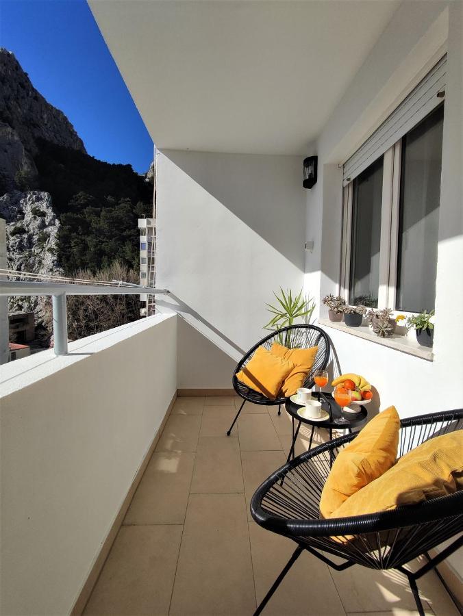 Center Apartment Pia Omiš Esterno foto
